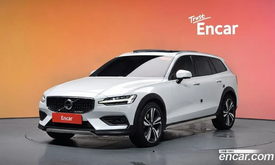 Volvo V60 2020 2.0 автомат (гидро), фото 42 Volvo V60 2020 2.0 автомат (гидро), фото 42
