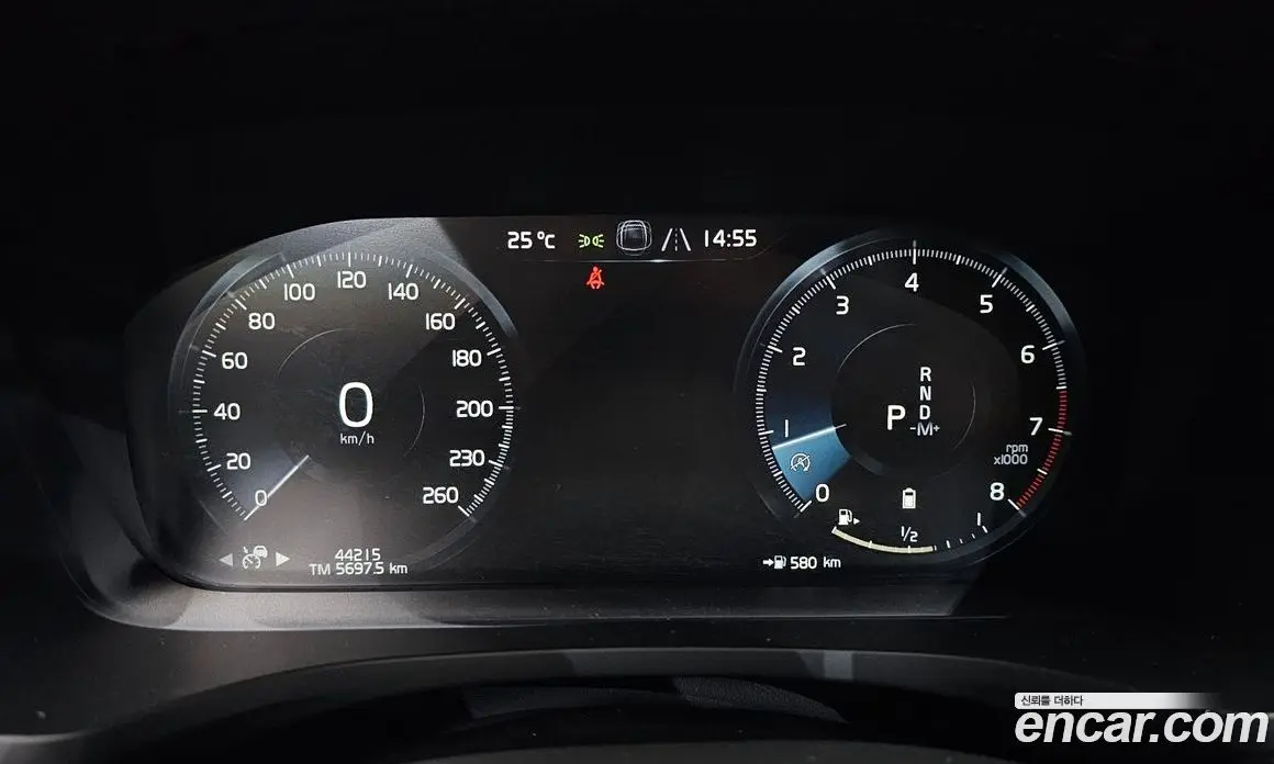 Volvo V60 2020 2.0 автомат (гидро), фото 10 Volvo V60 2020 2.0 автомат (гидро), фото 10