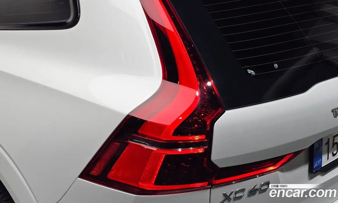 Volvo XC60 2025 2.0 автомат (гидро), фото 9 Volvo XC60 2025 2.0 автомат (гидро), фото 9