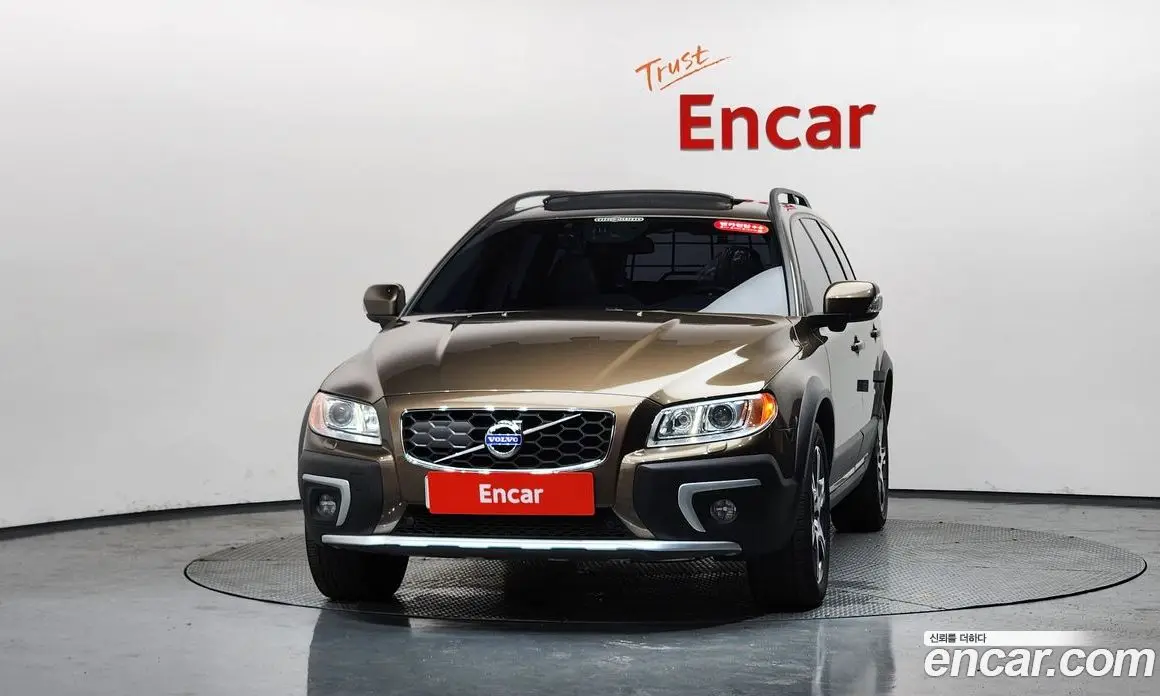 Volvo XC70 2013 2.4 автомат (гидро), фото 2 Volvo XC70 2013 2.4 автомат (гидро), фото 2