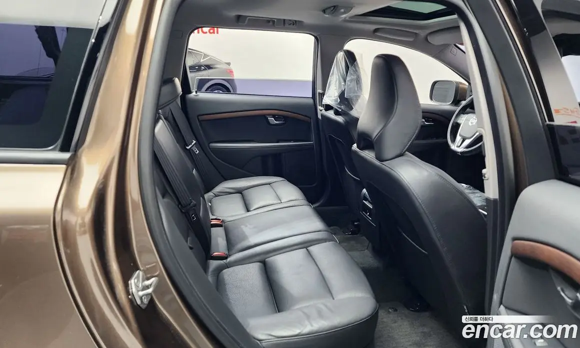 Volvo XC70 2013 2.4 автомат (гидро), фото 16 Volvo XC70 2013 2.4 автомат (гидро), фото 16