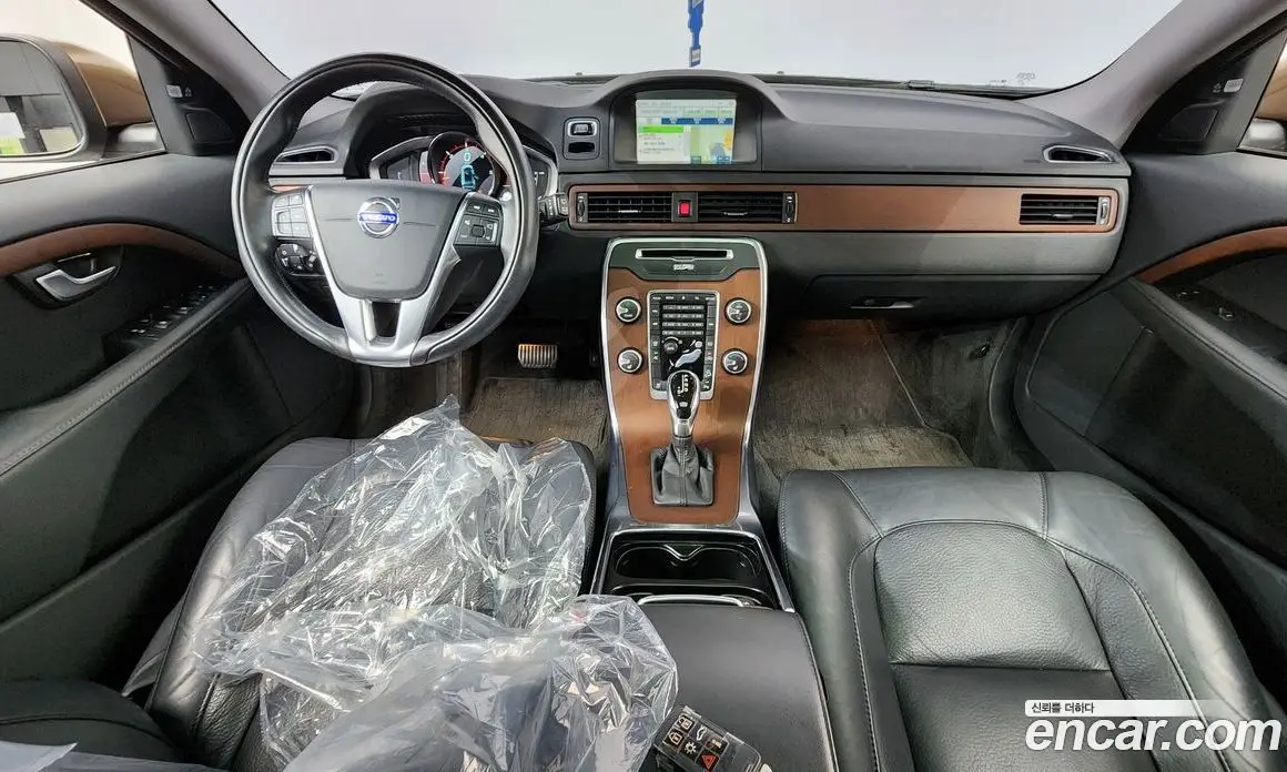 Volvo XC70 2013 2.4 автомат (гидро), фото 9 Volvo XC70 2013 2.4 автомат (гидро), фото 9