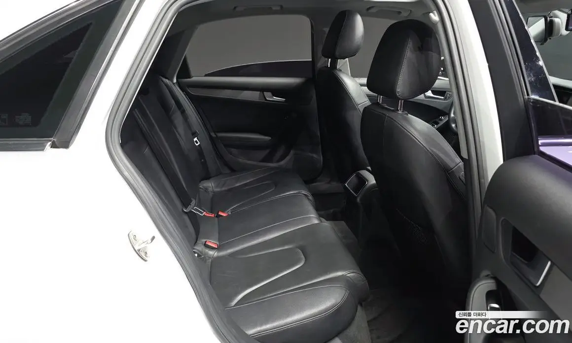 Audi A4 2012 2.0 автомат (гидро), фото 12 Audi A4 2012 2.0 автомат (гидро), фото 12