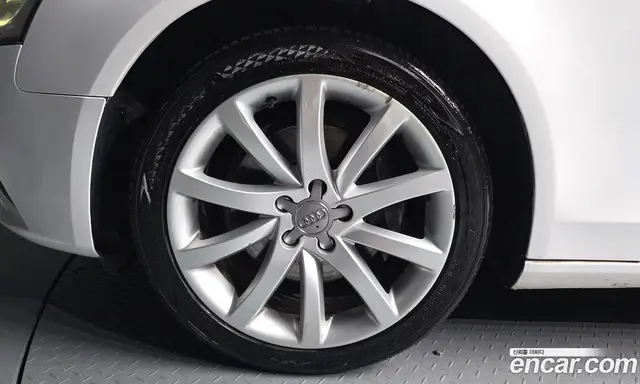 Audi A4 2012 2.0 автомат (гидро), миниатюра 5 Audi A4 2012 2.0 автомат (гидро), миниатюра 5