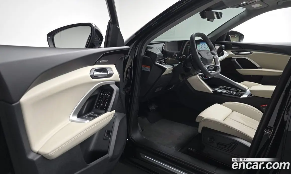 Audi Q5 2025 2.0 автомат (гидро), фото 12 Audi Q5 2025 2.0 автомат (гидро), фото 12