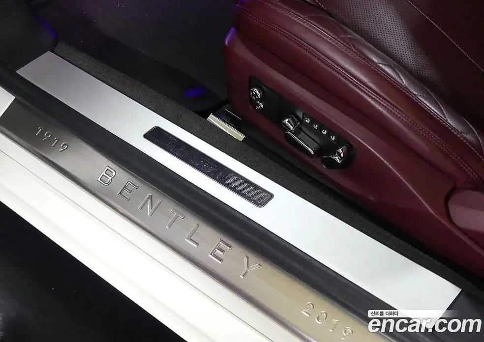Bentley Continental 2020 6.0 автомат (гидро), фото 12 Bentley Continental 2020 6.0 автомат (гидро), фото 12