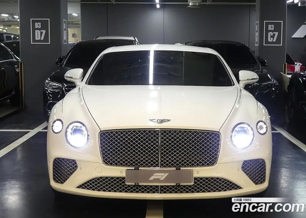 Bentley Continental 2020 6.0 автомат (гидро), фото 3 Bentley Continental 2020 6.0 автомат (гидро), фото 3
