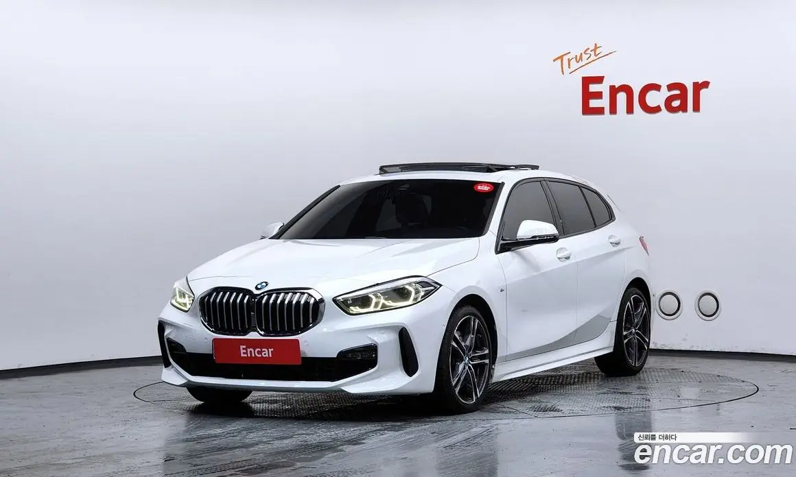 BMW 1 серия 2023 2.0 автомат (гидро), фото 1 BMW 1 серия 2023 2.0 автомат (гидро), фото 1