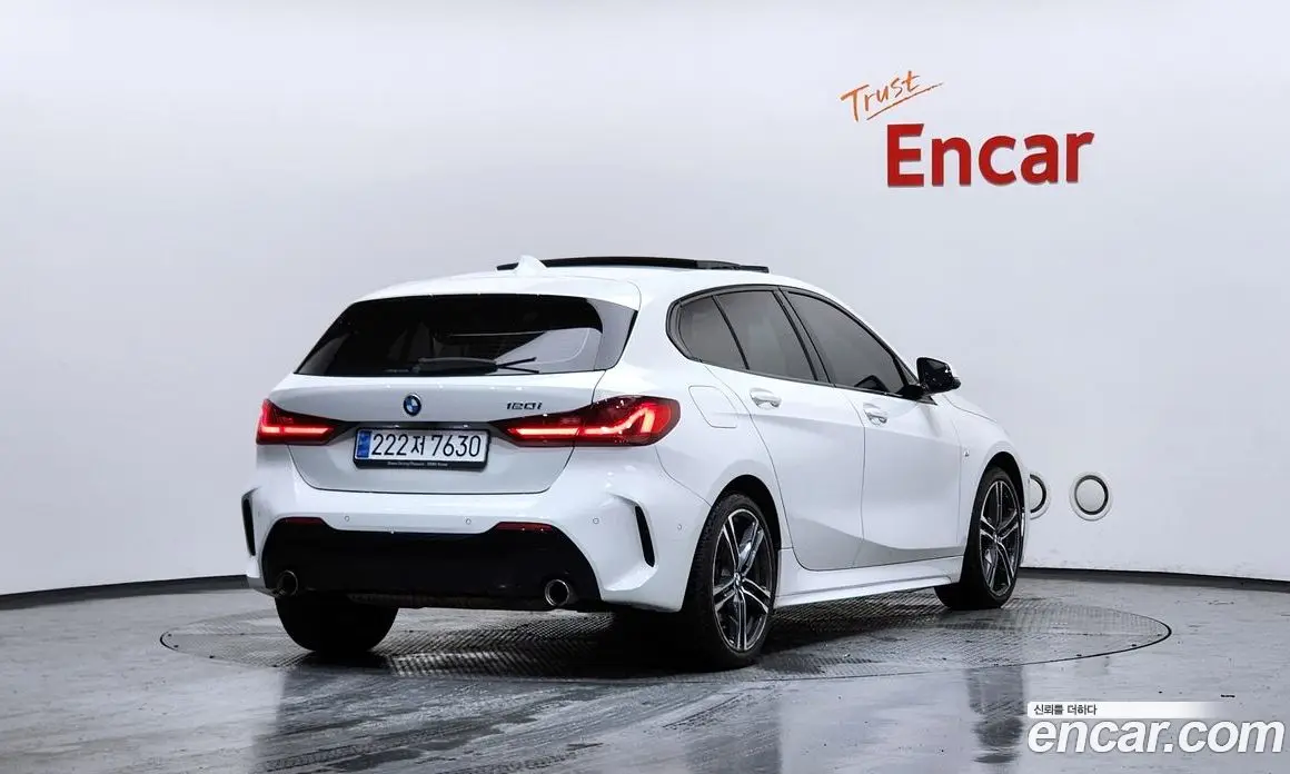BMW 1 серия 2023 2.0 автомат (гидро), фото 2 BMW 1 серия 2023 2.0 автомат (гидро), фото 2