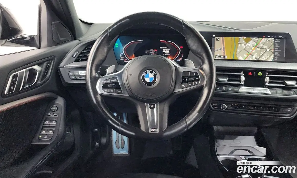 BMW 1 серия 2023 2.0 автомат (гидро), фото 19 BMW 1 серия 2023 2.0 автомат (гидро), фото 19