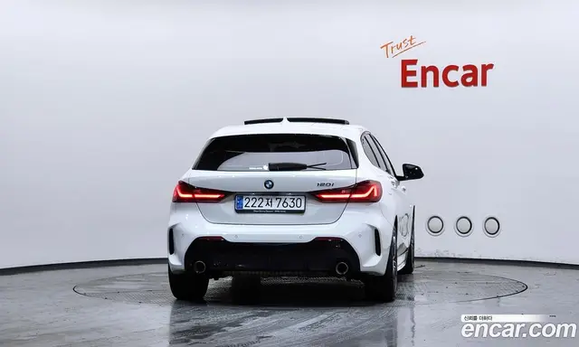 BMW 1 серия 2023 2.0 автомат (гидро), миниатюра 4 BMW 1 серия 2023 2.0 автомат (гидро), миниатюра 4
