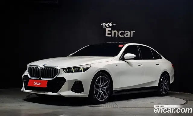 BMW 5 серия 2025 2.0 автомат (гидро), миниатюра 1 BMW 5 серия 2025 2.0 автомат (гидро), миниатюра 1