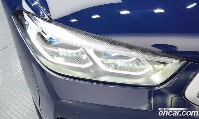 BMW 8 серия 2024 4.4 автомат (гидро), миниатюра 8 BMW 8 серия 2024 4.4 автомат (гидро), миниатюра 8