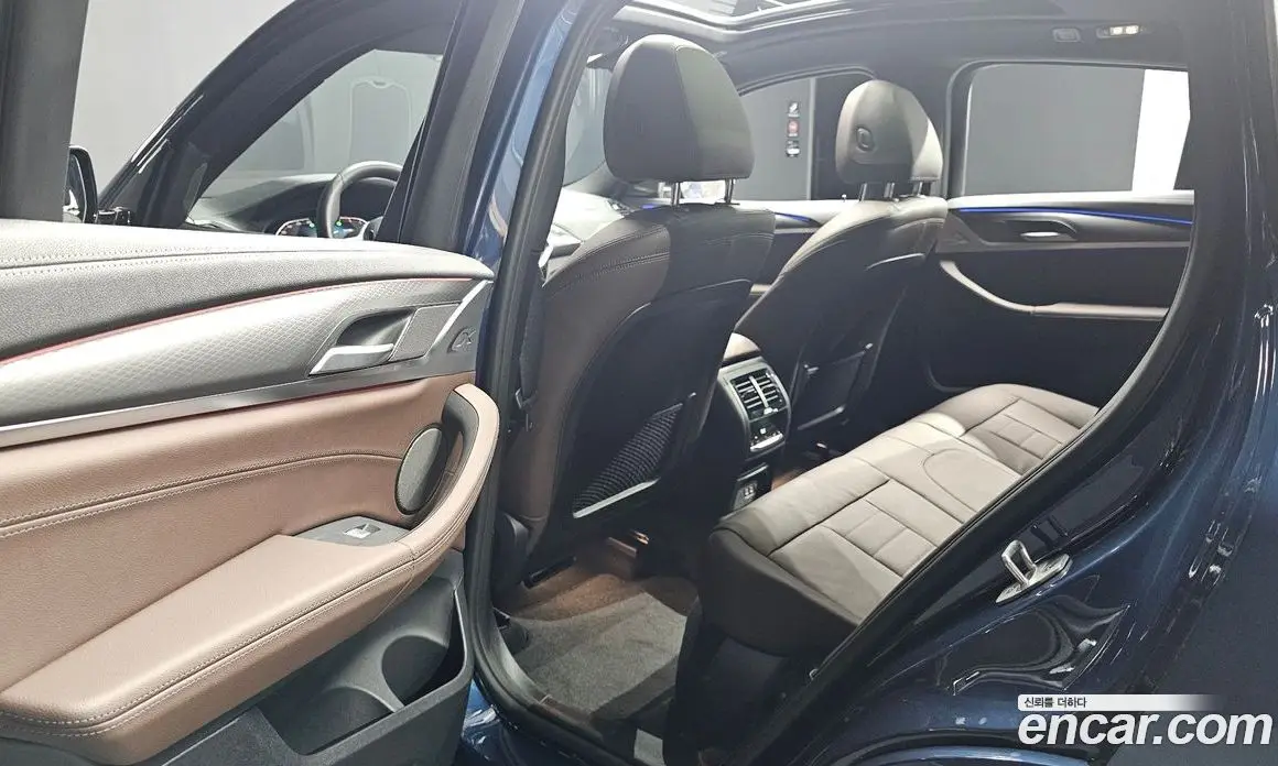 BMW X4 2025 2.0 автомат (гидро), фото 15 BMW X4 2025 2.0 автомат (гидро), фото 15
