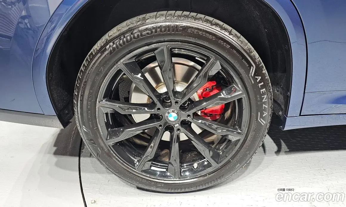 BMW X4 2025 2.0 автомат (гидро), фото 4 BMW X4 2025 2.0 автомат (гидро), фото 4