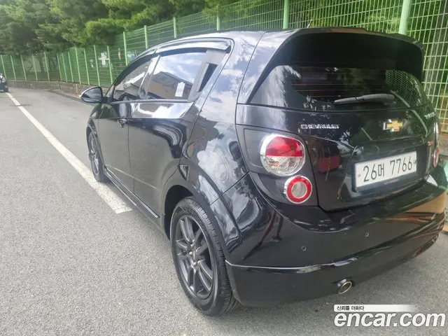 Chevrolet Aveo 2015 1.4 автомат (гидро), миниатюра 2 Chevrolet Aveo 2015 1.4 автомат (гидро), миниатюра 2