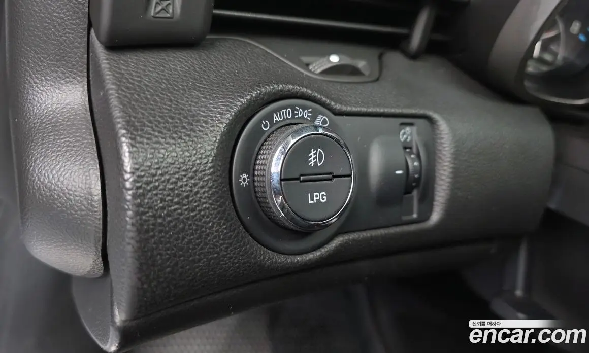 Chevrolet Malibu 2012 2.0 автомат (гидро), фото 17