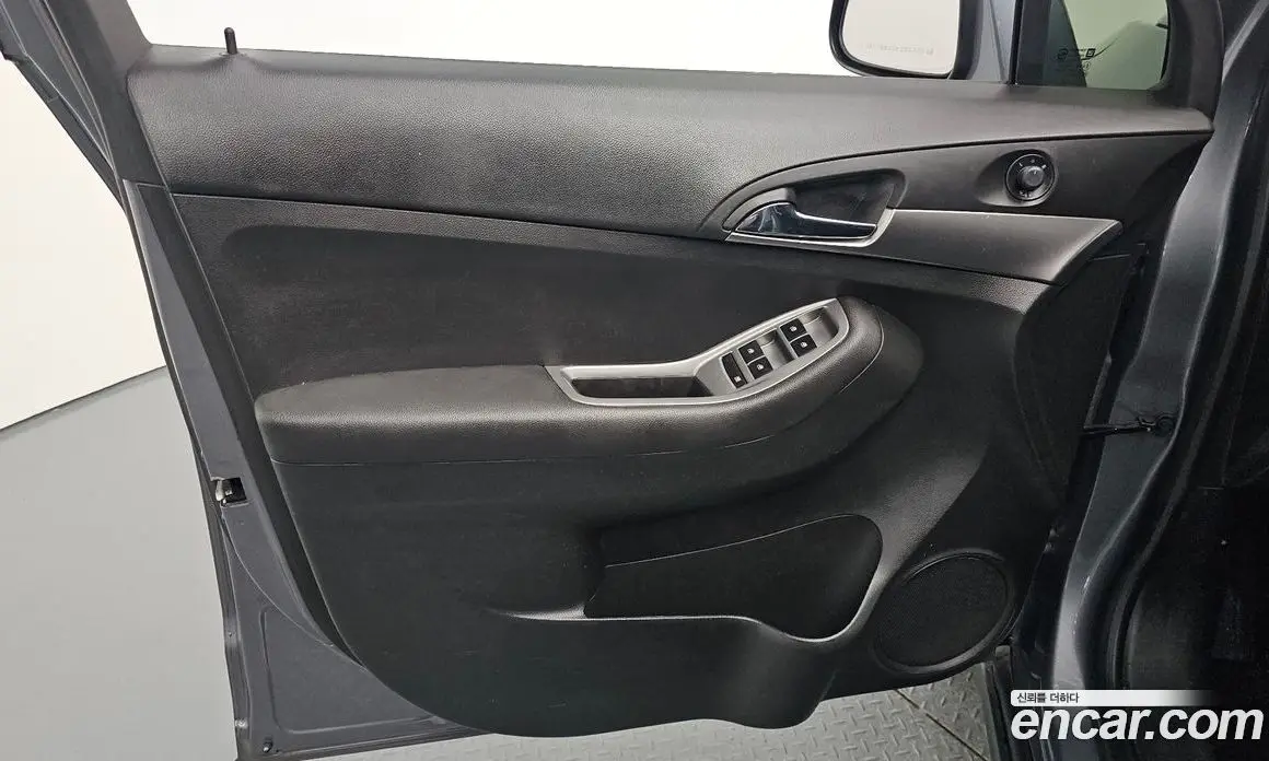 Chevrolet Orlando 2015 2.0 автомат (гидро), фото 14