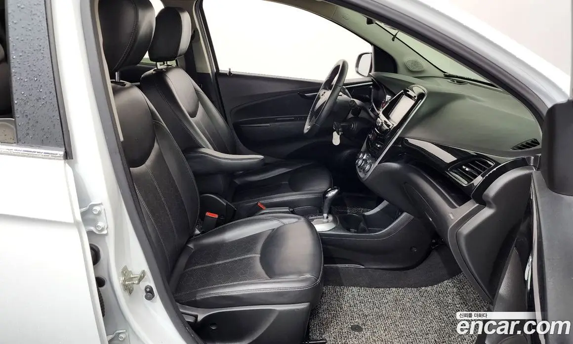 Chevrolet Spark 2016 1.0 автомат (гидро), фото 16 Chevrolet Spark 2016 1.0 автомат (гидро), фото 16