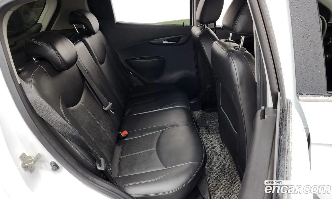 Chevrolet Spark 2016 1.0 автомат (гидро), фото 17 Chevrolet Spark 2016 1.0 автомат (гидро), фото 17