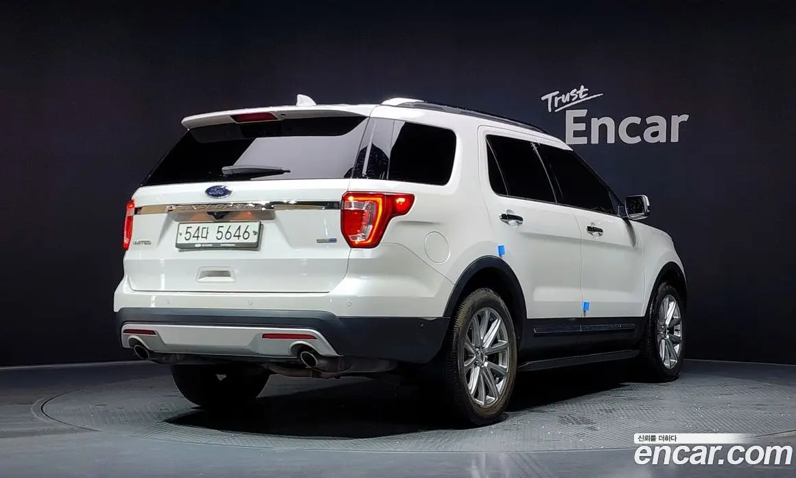 Ford Explorer 2017 2.3 автомат (гидро), фото 2 Ford Explorer 2017 2.3 автомат (гидро), фото 2