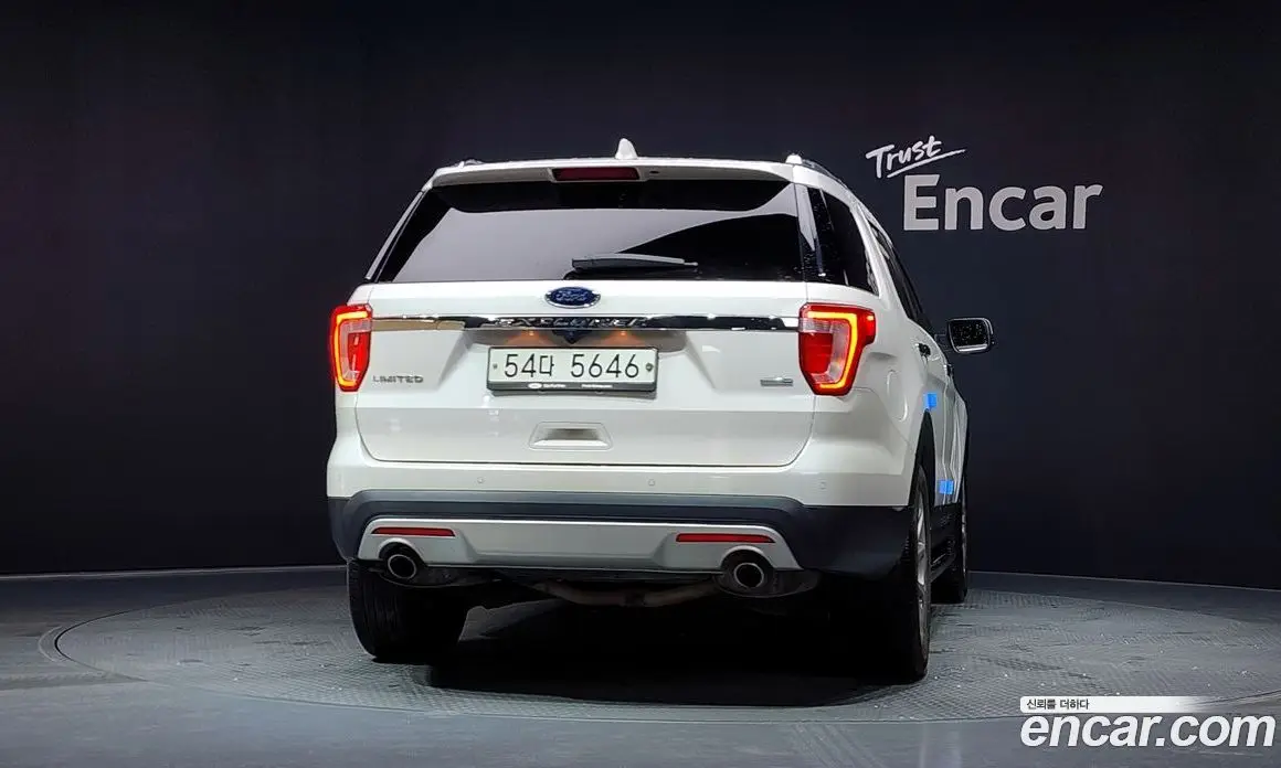 Ford Explorer 2017 2.3 автомат (гидро), фото 4 Ford Explorer 2017 2.3 автомат (гидро), фото 4
