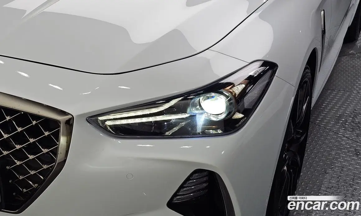 Genesis G70 2018 2.0 автомат (гидро), фото 7 Genesis G70 2018 2.0 автомат (гидро), фото 7