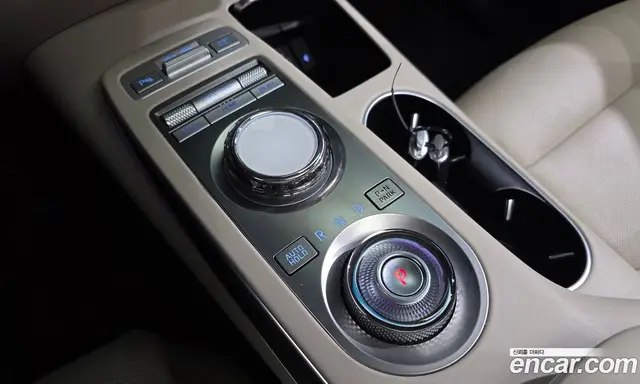 Genesis GV70 2022 2.5 автомат (гидро), миниатюра 12