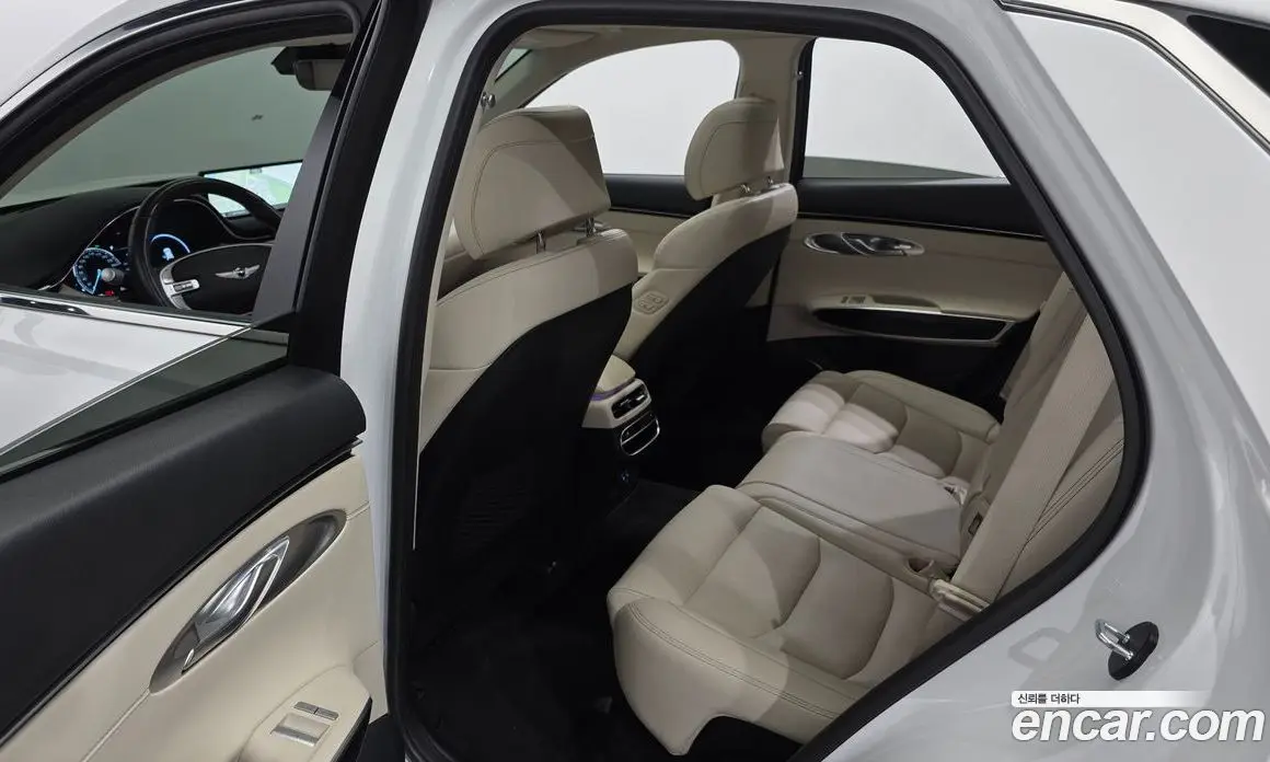 Genesis GV70 2022 2.5 автомат (гидро), фото 16