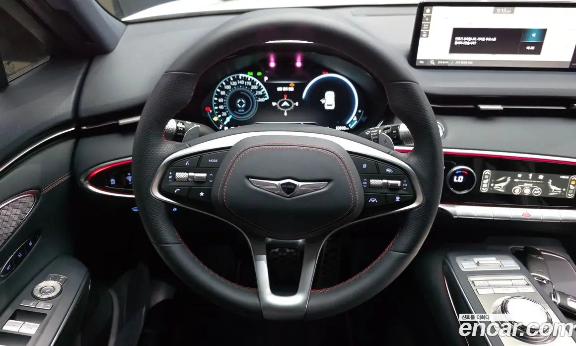 Genesis GV70 2023 2.5 автомат (гидро), фото 13 Genesis GV70 2023 2.5 автомат (гидро), фото 13