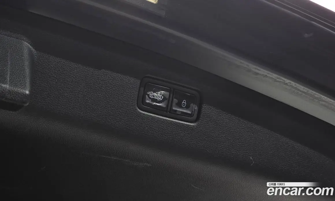Genesis GV70 2023 2.5 автомат (гидро), фото 20 Genesis GV70 2023 2.5 автомат (гидро), фото 20