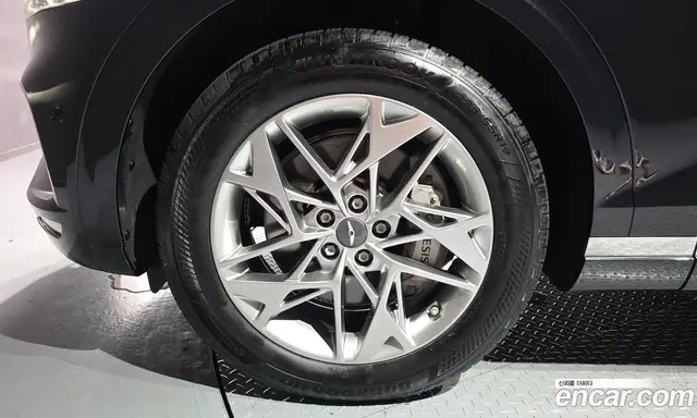 Genesis GV70 2023 2.5 автомат (гидро), миниатюра 5 Genesis GV70 2023 2.5 автомат (гидро), миниатюра 5