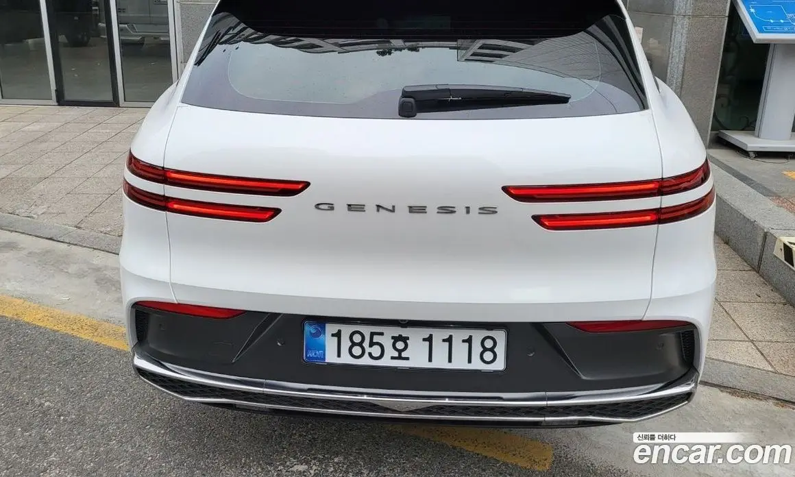 Genesis GV70 2026 2.5 автомат (гидро), фото 4 Genesis GV70 2026 2.5 автомат (гидро), фото 4