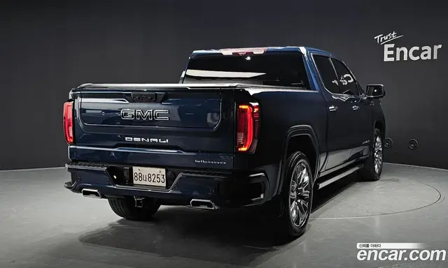 GMC Sierra, 2023, 7 474 км GMC Sierra, 2023, 7 474 км