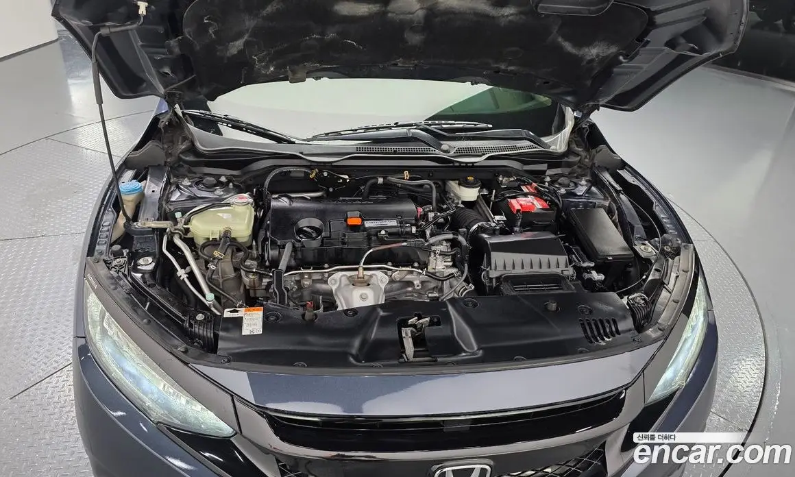 Honda Civic 2017 2.0 автомат (гидро), фото 6 Honda Civic 2017 2.0 автомат (гидро), фото 6