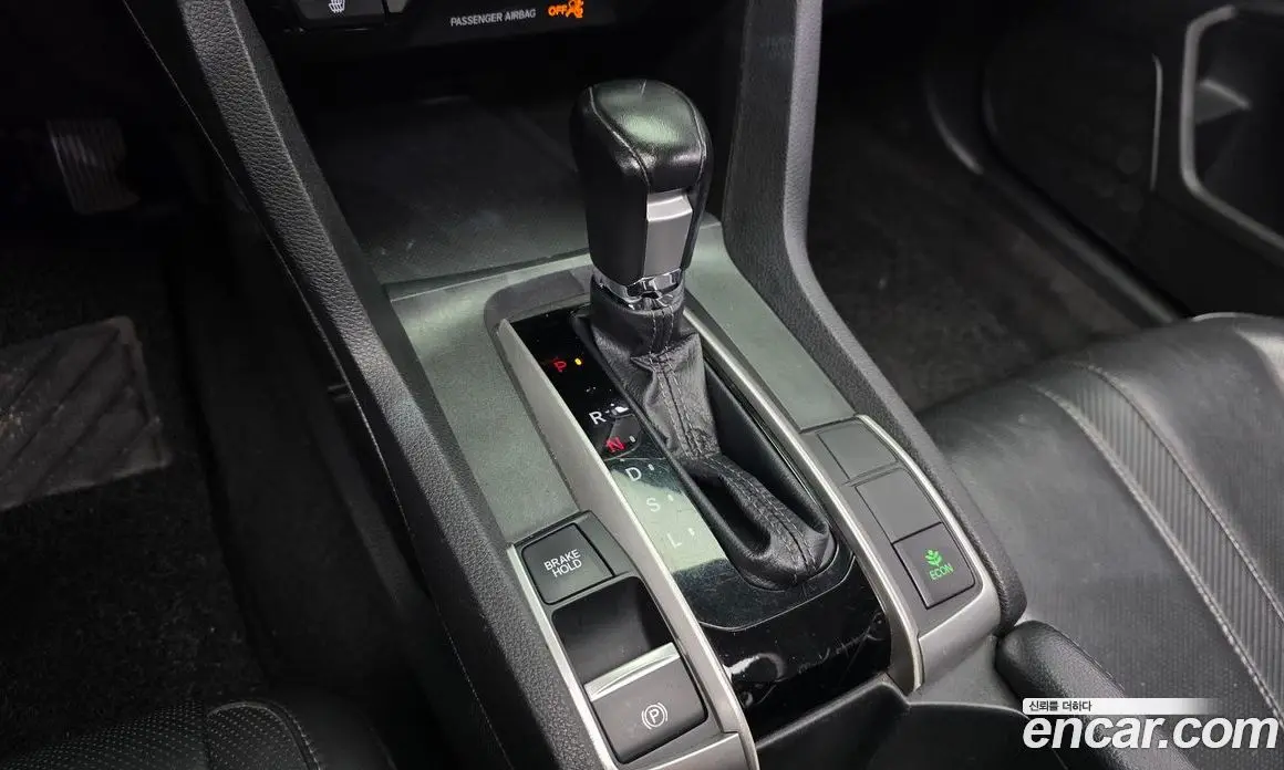Honda Civic 2017 2.0 автомат (гидро), фото 9 Honda Civic 2017 2.0 автомат (гидро), фото 9