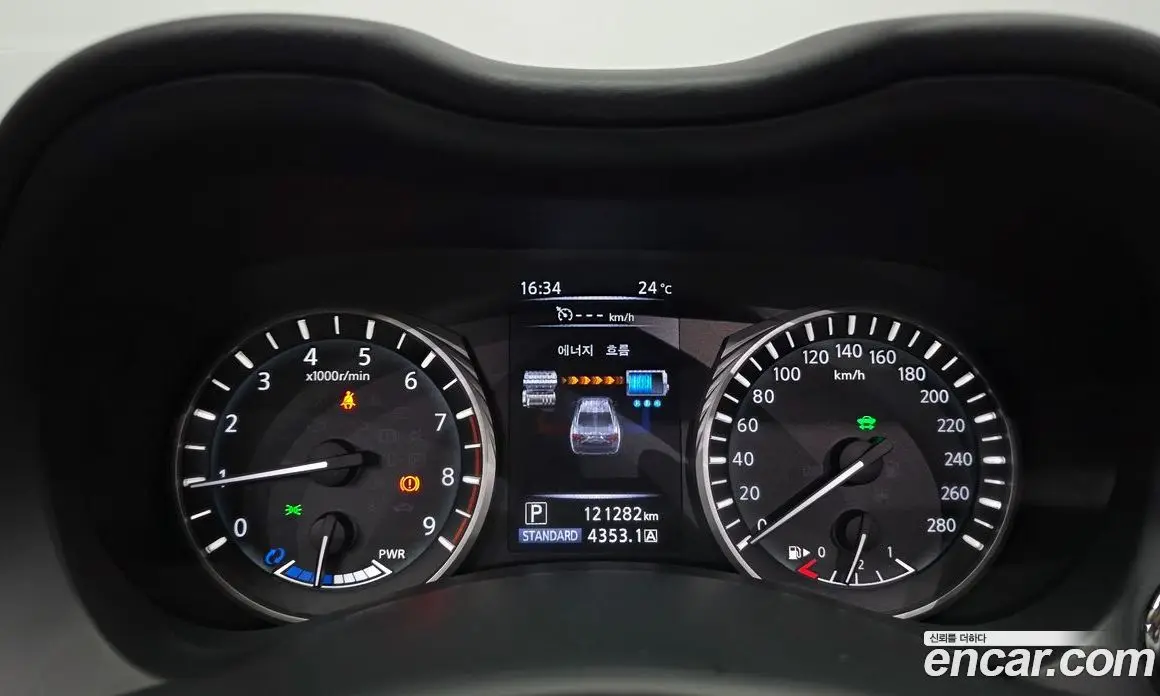 Infiniti Q50 2018 3.5 автомат (гидро), фото 11
