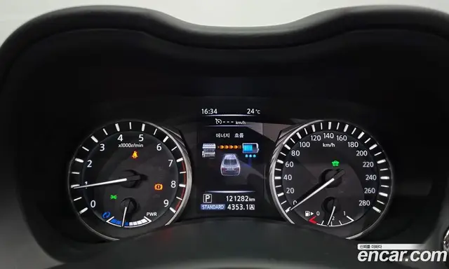Infiniti Q50 2018 3.5 автомат (гидро), миниатюра 11