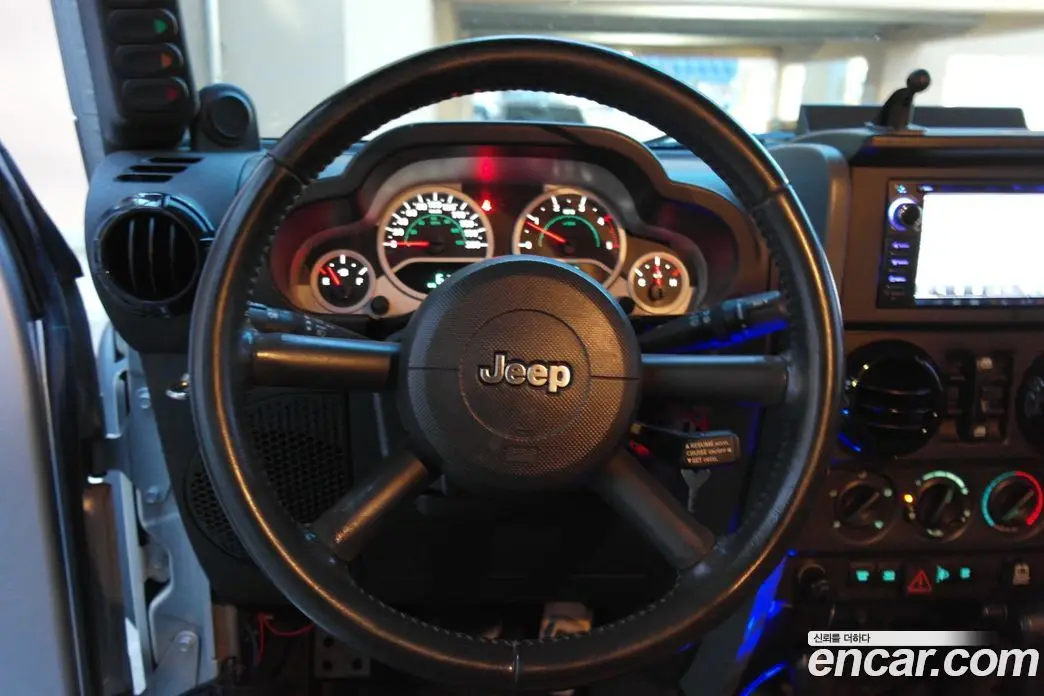 Jeep Wrangler 2009 2.8 автомат (гидро), фото 9