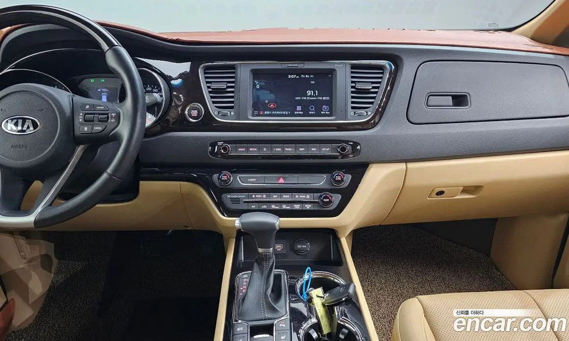Kia Carnival 2019 2.2 автомат (гидро), фото 22 Kia Carnival 2019 2.2 автомат (гидро), фото 22