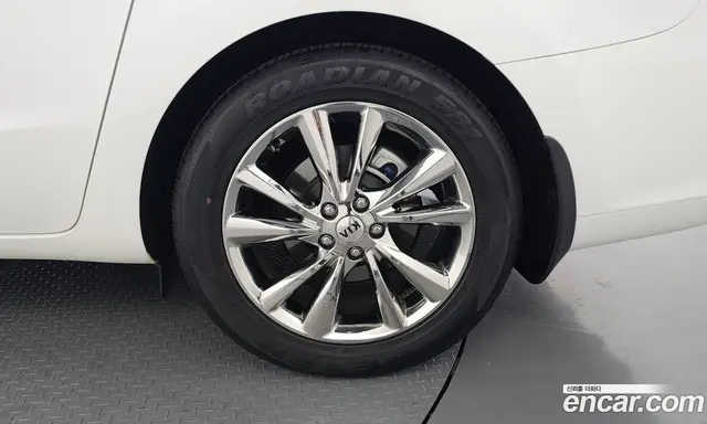 Kia Carnival 2019 2.2 автомат (гидро), миниатюра 7 Kia Carnival 2019 2.2 автомат (гидро), миниатюра 7