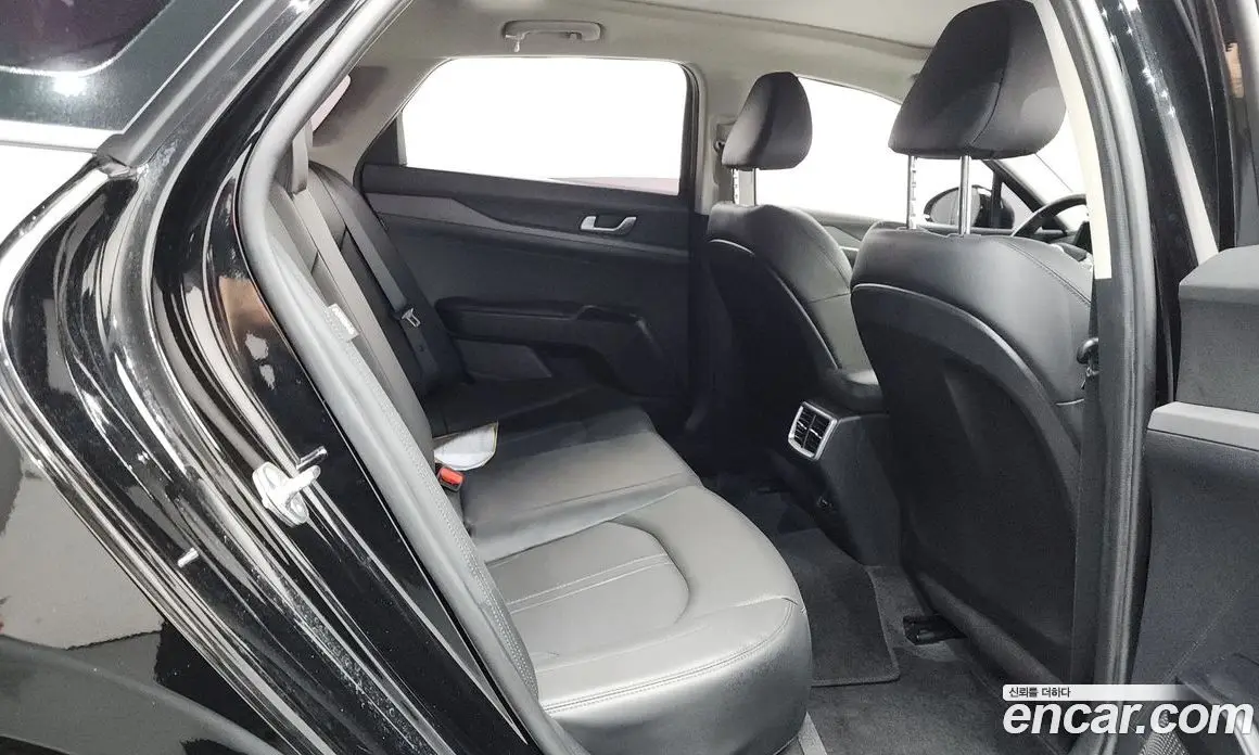 Kia K5 (Optima) 2020 2.0 автомат (гидро), фото 17 Kia K5 (Optima) 2020 2.0 автомат (гидро), фото 17