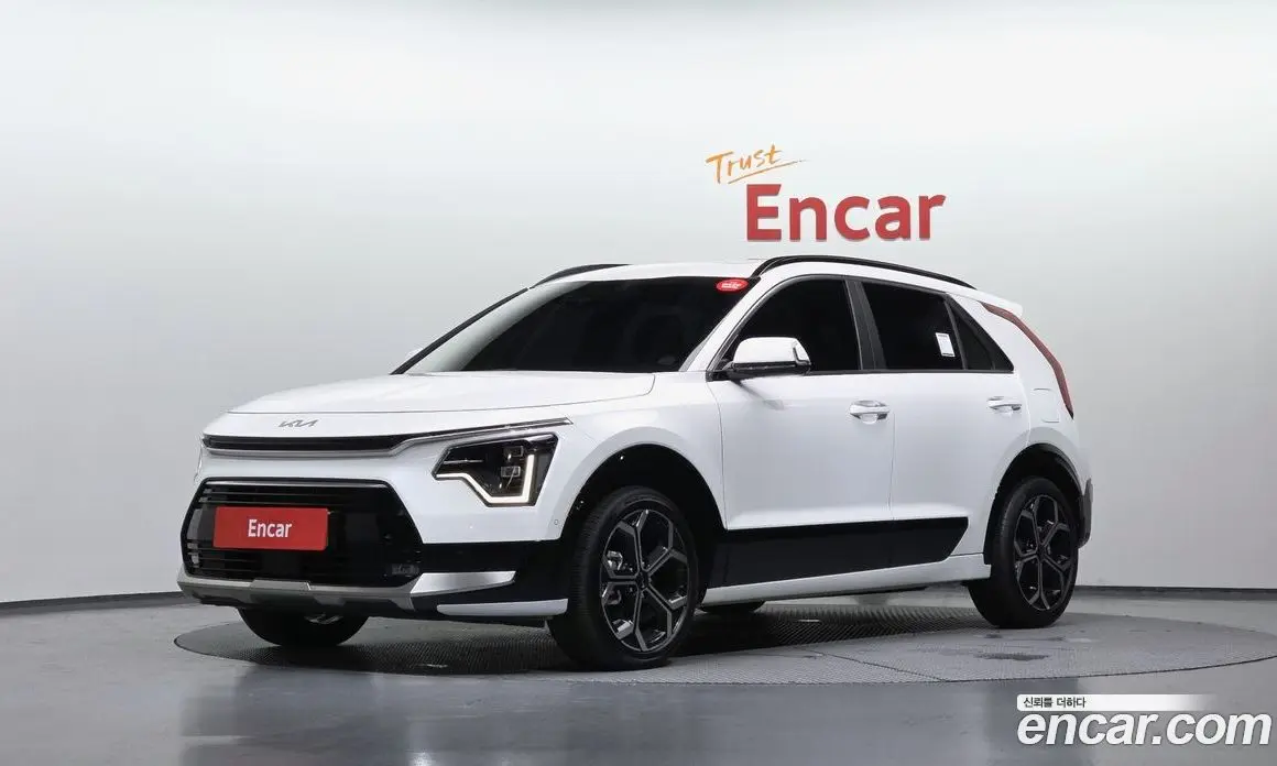 Kia Niro 2024 1.6 автомат (гидро), фото 1 Kia Niro 2024 1.6 автомат (гидро), фото 1