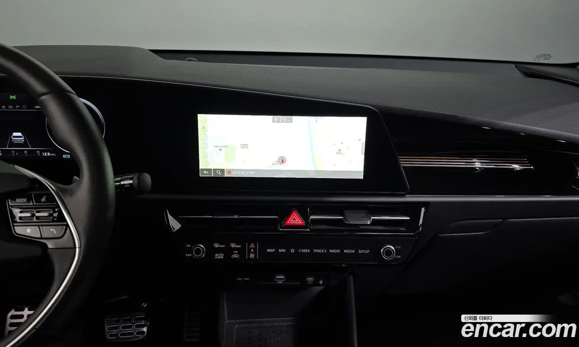 Kia Niro 2024 1.6 автомат (гидро), фото 20 Kia Niro 2024 1.6 автомат (гидро), фото 20