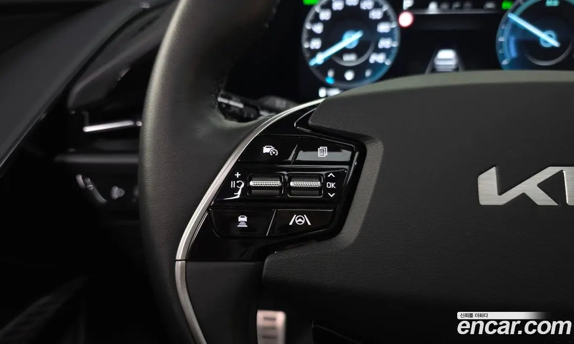 Kia Niro 2024 1.6 автомат (гидро), фото 35 Kia Niro 2024 1.6 автомат (гидро), фото 35