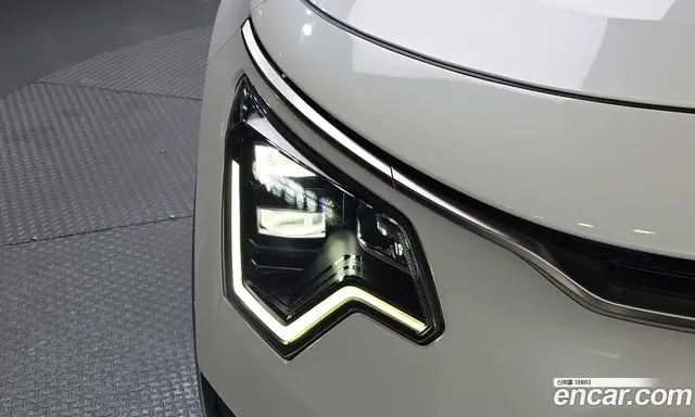 Kia Niro 2024 1.6 автомат (гидро), миниатюра 8 Kia Niro 2024 1.6 автомат (гидро), миниатюра 8