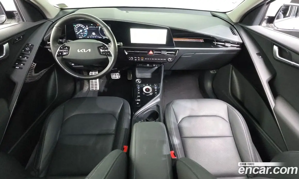 Kia Niro 2024 1.6 автомат (гидро), фото 10 Kia Niro 2024 1.6 автомат (гидро), фото 10