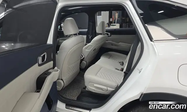 Kia Sorento 2024 1.6 автомат (гидро), миниатюра 11 Kia Sorento 2024 1.6 автомат (гидро), миниатюра 11