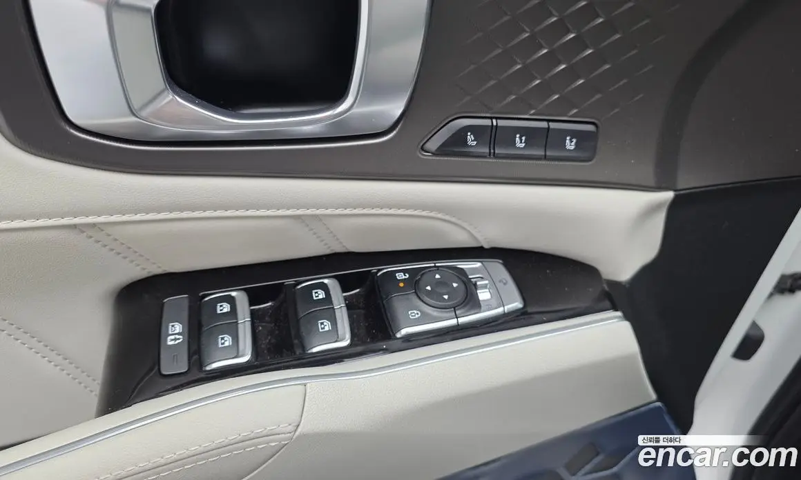 Kia Sorento 2024 1.6 автомат (гидро), фото 14 Kia Sorento 2024 1.6 автомат (гидро), фото 14