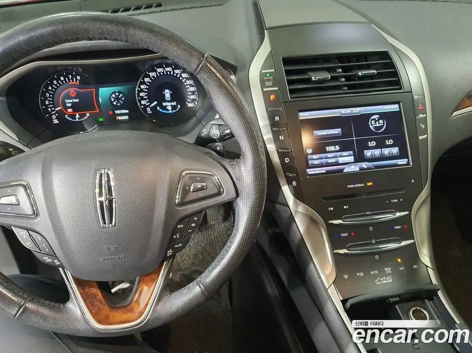 Lincoln MKZ 2014 2.0 автомат (гидро), фото 16 Lincoln MKZ 2014 2.0 автомат (гидро), фото 16